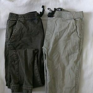 2 pairs of joggers